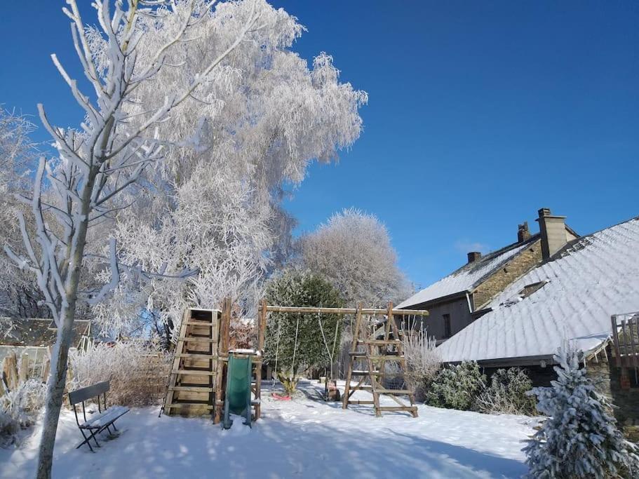Gite Les 7 Frenes Vaux-sur-Sure Bagian luar foto